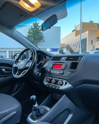 Kia Rio cena 29800 przebieg: 128000, rok produkcji 2014 z Wrocław małe 631